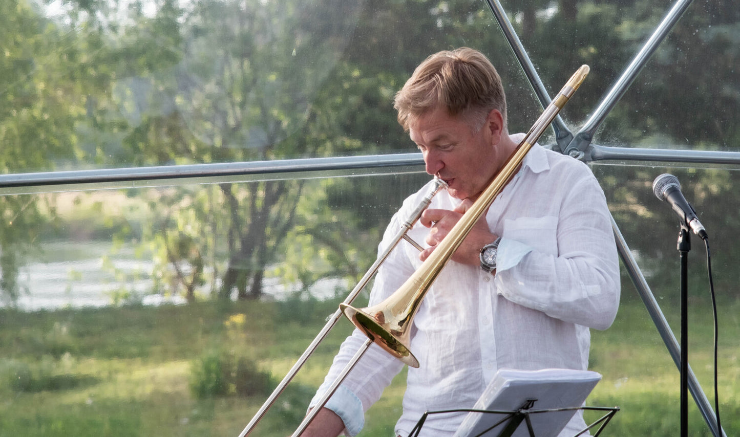 30.09. 19:30 Vintage Party with Laimi Rācenāju and Ginta Žilinski: Happy Jazz