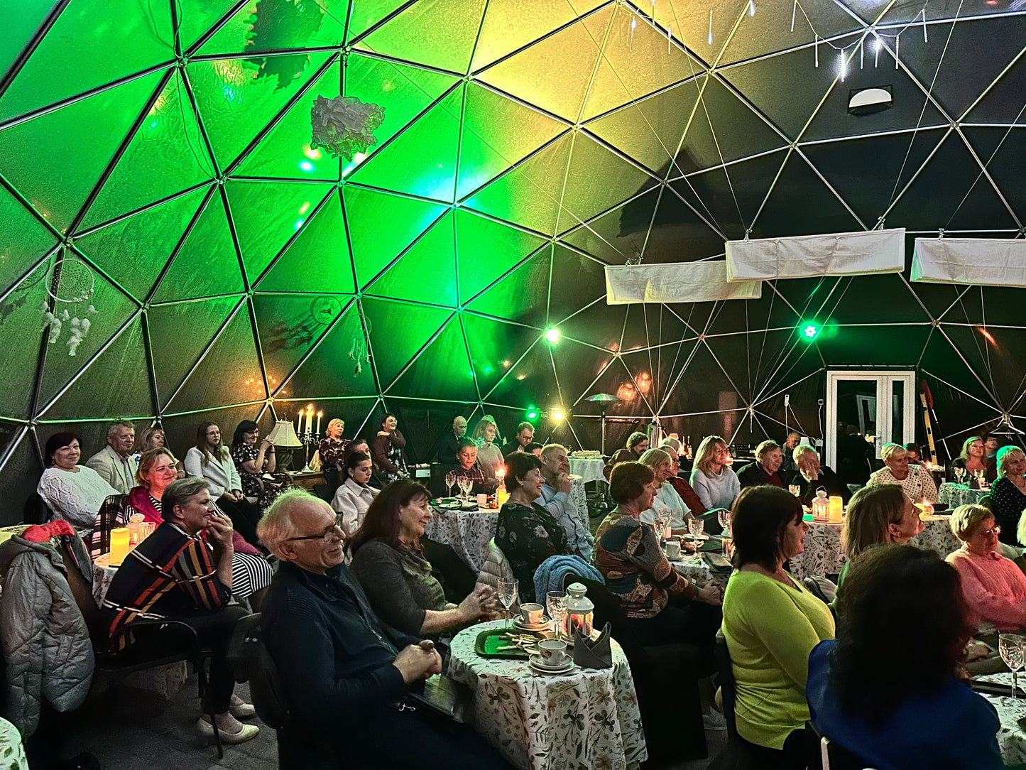 28.jūlijs 20:00 Jaunjelgavas pilsētas svētku noslēguma koncerts | Indris Egle obojas spēles meistars