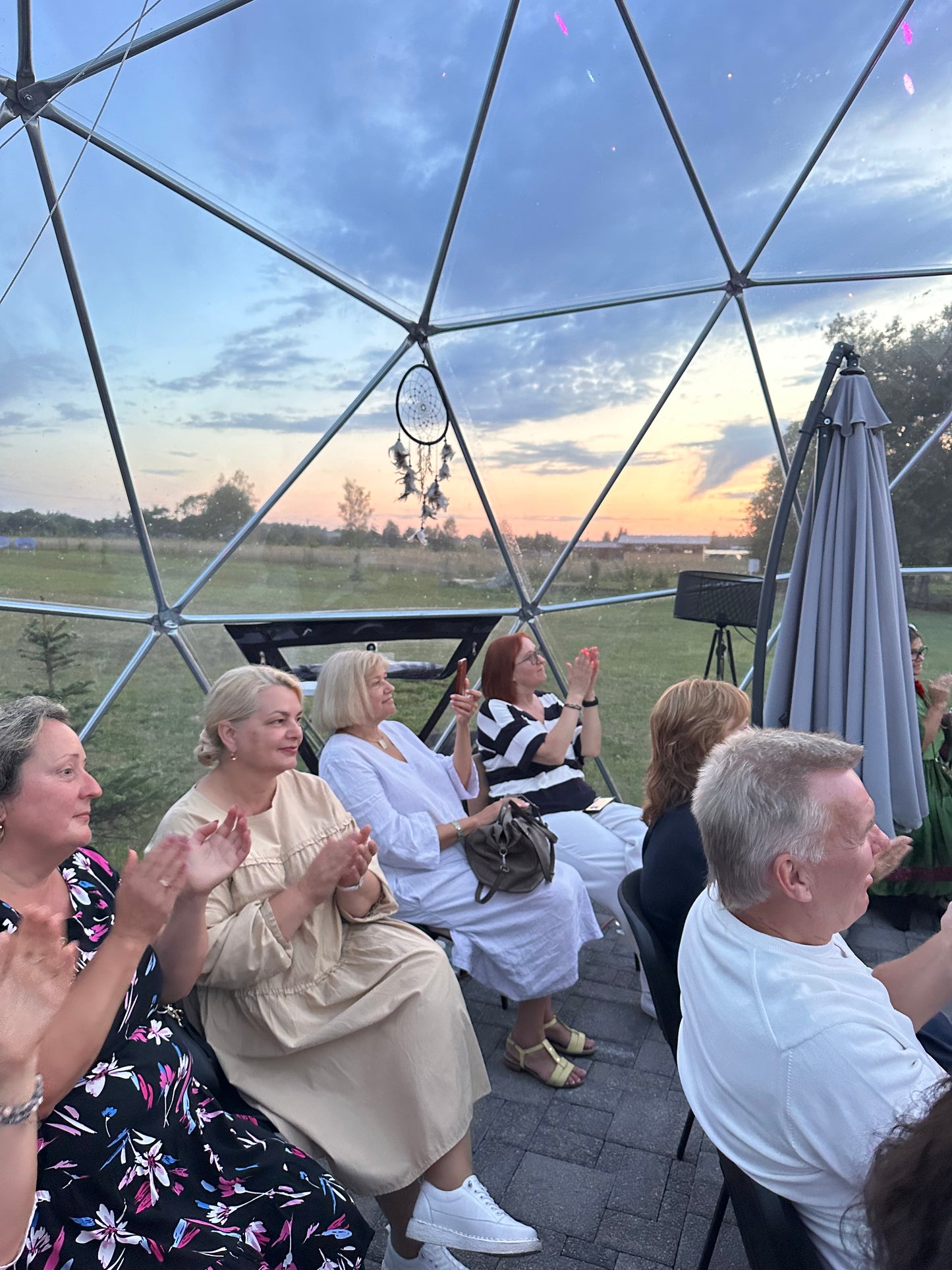 05.07. – LBB Organ Trio Jānis Bukovskis – ģitāra, vokāls | Artis Ločmelis – Hammond ērģeles, saksofons | Rolands Saulietis – bungas