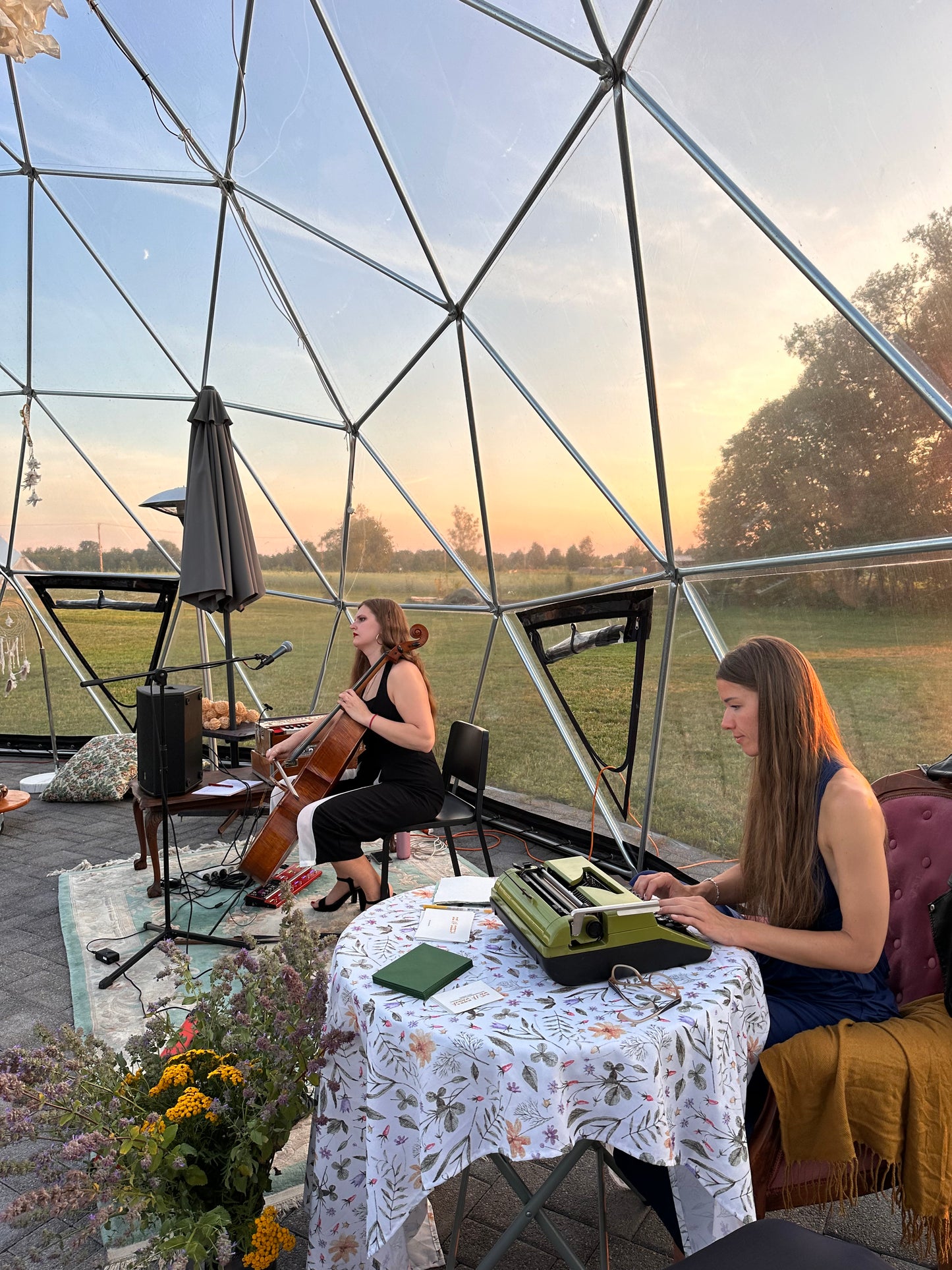 July 12 21:00 additional concert | Erna Daugaviete cello and Live Poetry performance with Lita Mežavilka