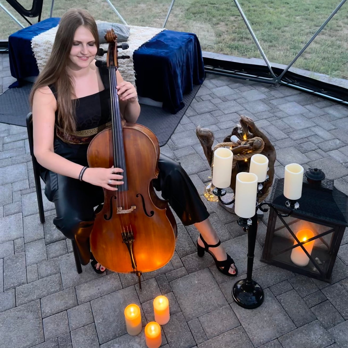 8.nov 18:00 Likteņdārzs | One Woman Orchestra - Erna Daugaviete