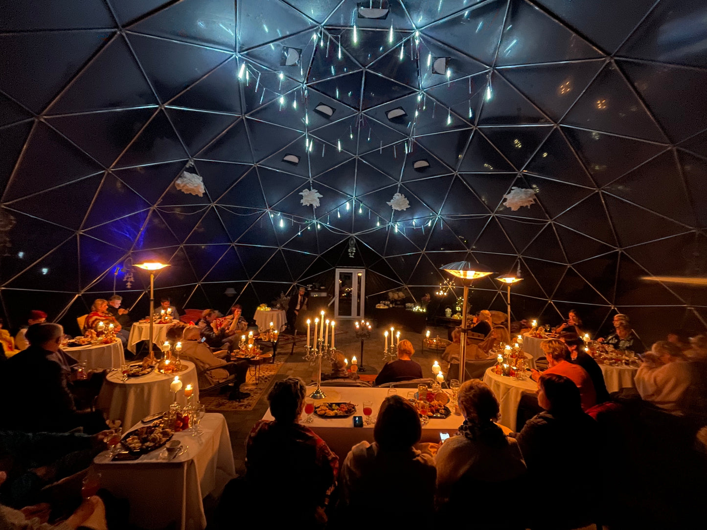 30.09. 19:30 Vintage Party with Laimi Rācenāju and Ginta Žilinski: Happy Jazz