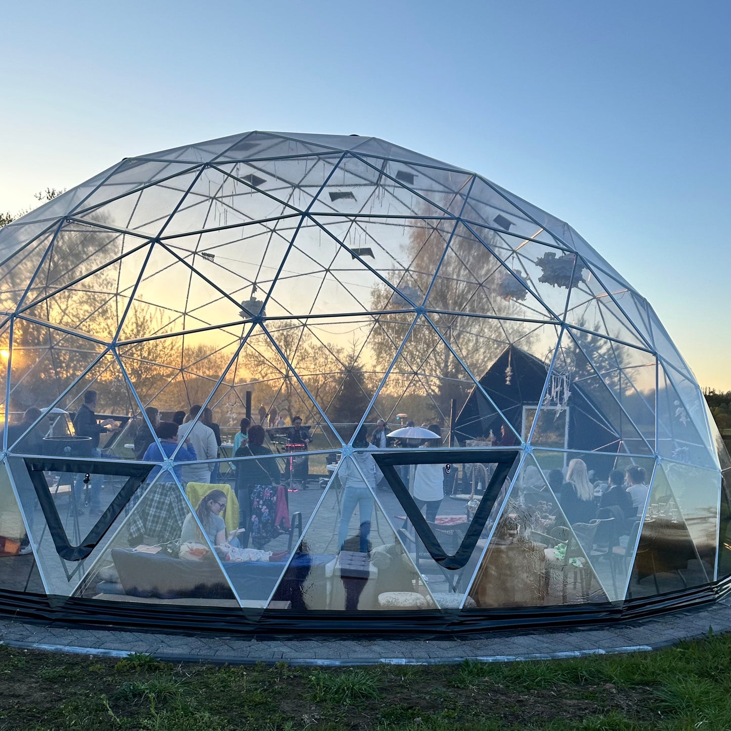 21.jūlijs 20:00 Raivo Stašans koncerts pie galdiņiem