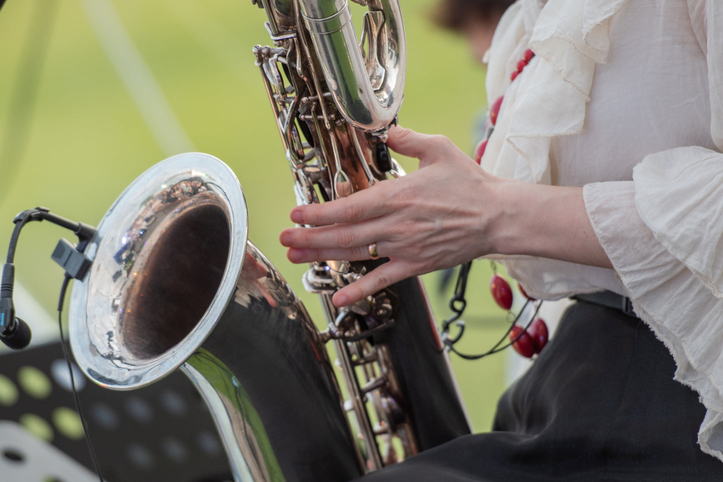 25.04 19:00 Meitenes džeza pasaulē | Vokāls un saksofons, klavieres, kontrabass