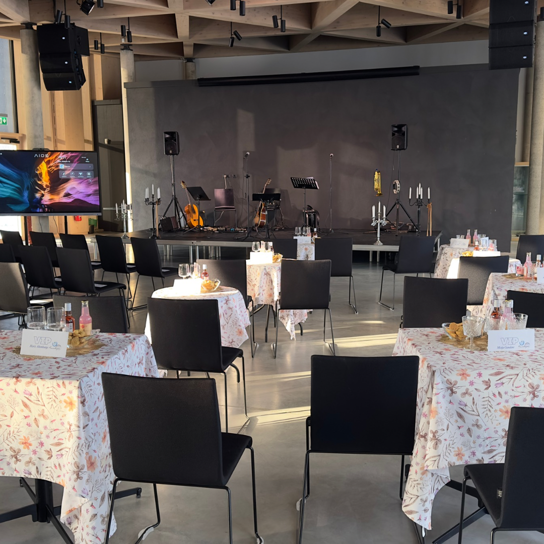 14.02 18:00 Likteņdārzs | Love Me Tender | Ielūdz Ivars Pētersons