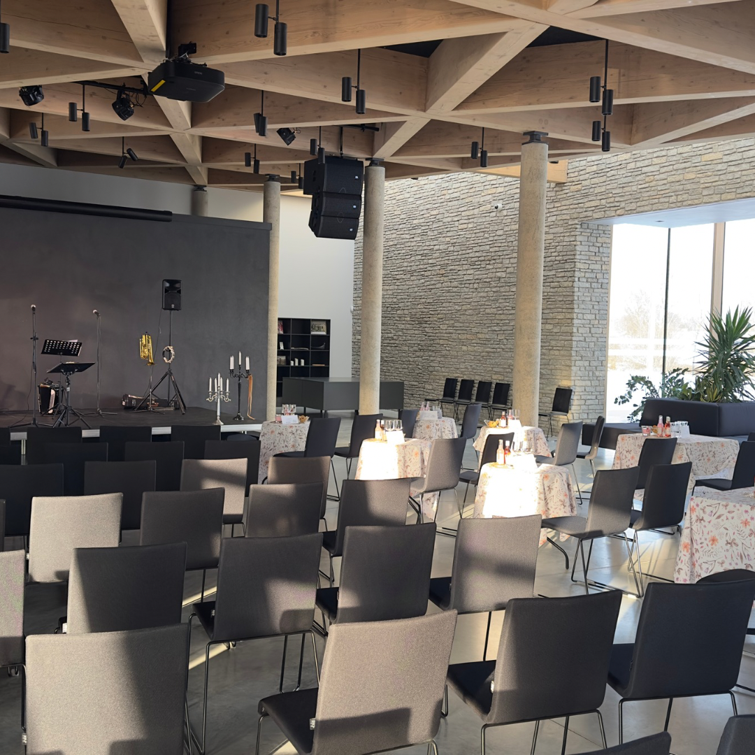 14.02 18:00 Likteņdārzs | Love Me Tender | Ielūdz Ivars Pētersons