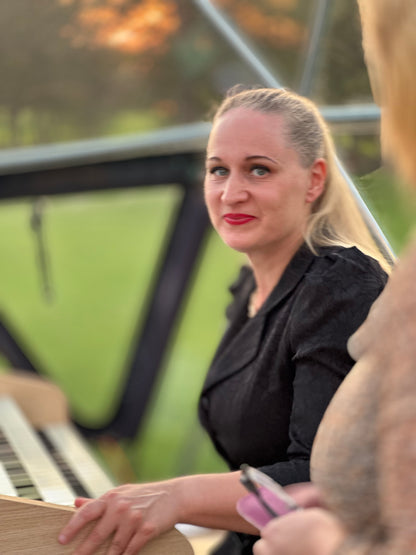 28.augusts 20:00 Neredzamā klātbūtne | Ērģeles: Ilona Birģele | Ģitāra: Armands Alksnis