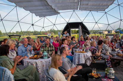 30.09. 19:30 Vintage Party with Laimi Rācenāju and Ginta Žilinski: Happy Jazz